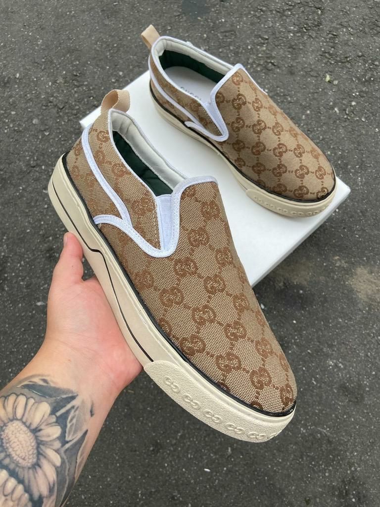 Tênis Gucci Slip-On 1977 Monogramado