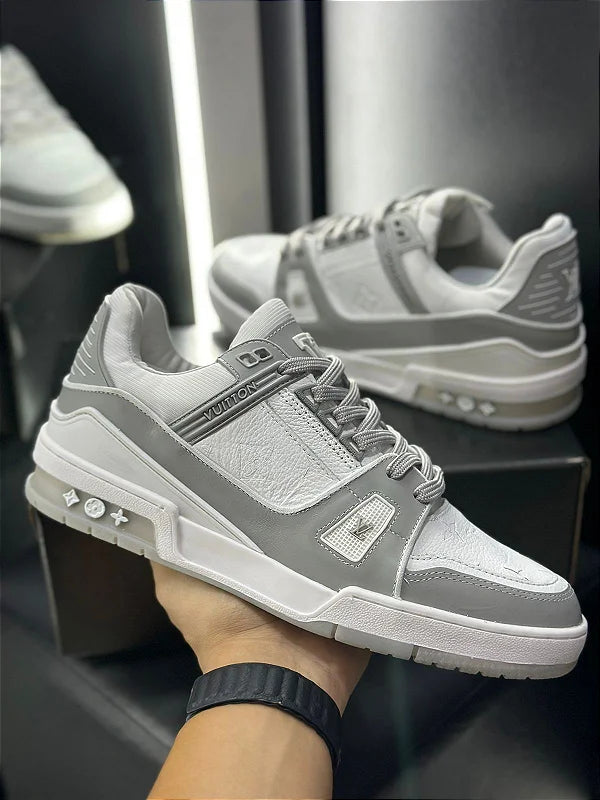 Tênis Louis Vuitton Trainer - importado